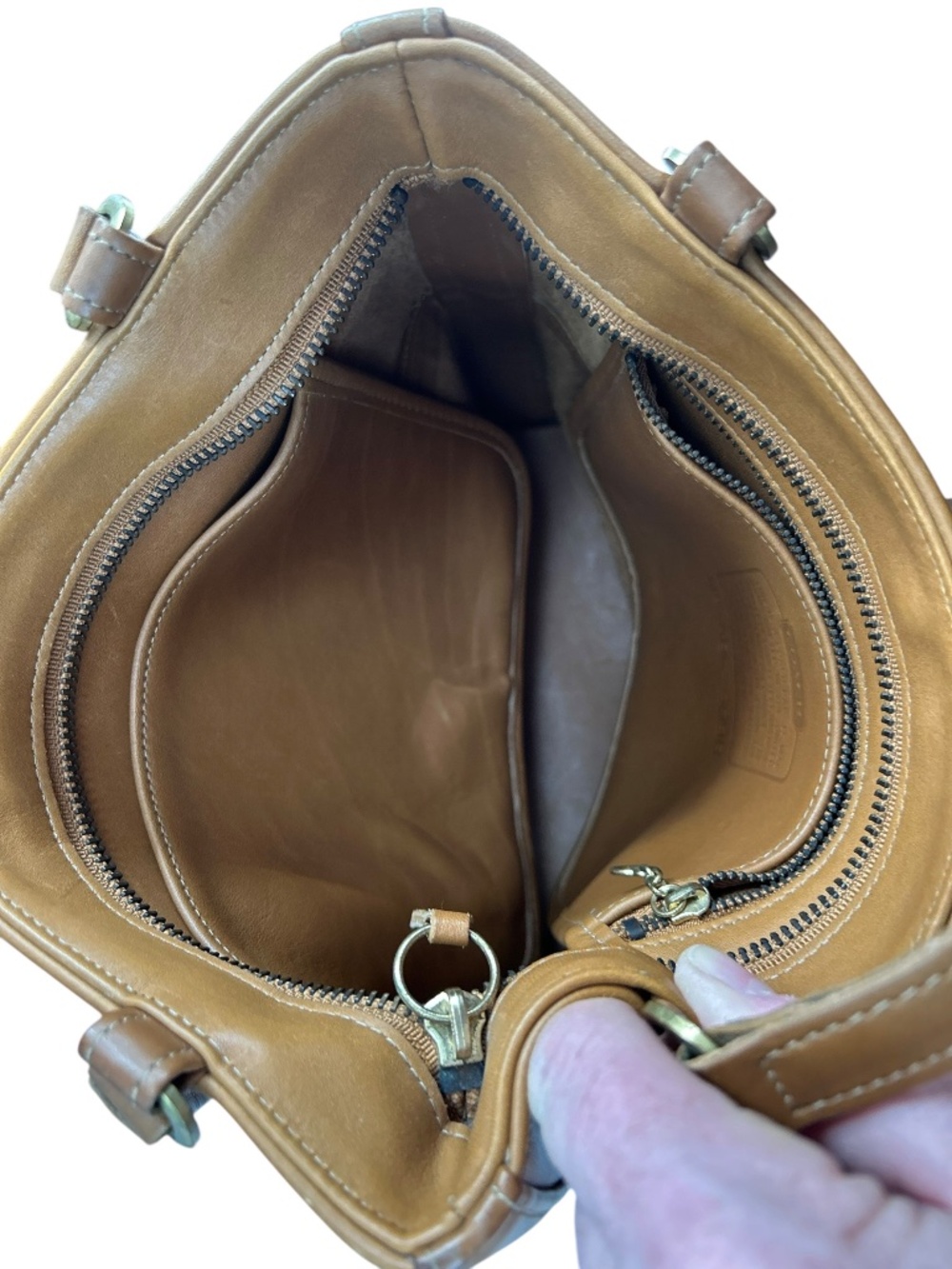 coach vintage 90s classic British tan saddle leather medium bucket bag - Picture 8 of 8